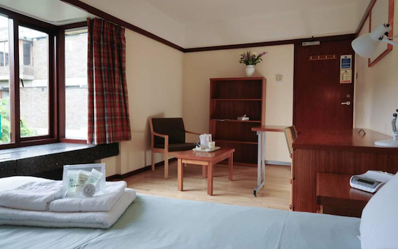 Churchill-bedroom